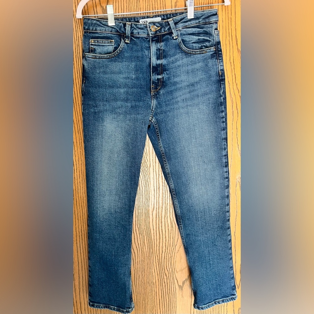 Zara Women's Blue Straight Leg Jeans